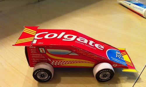 牙膏盒制作汽车简单又好玩儿的玩具