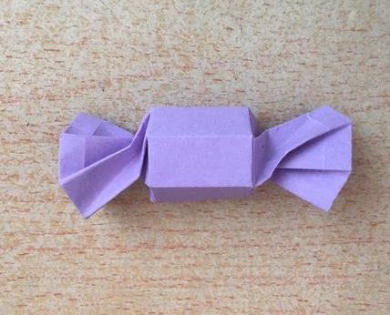 儿童折纸-糖果的制作步骤