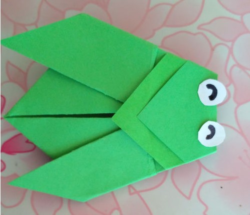 儿童简单折纸蝉的折法