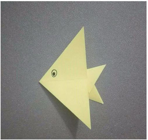 DIY儿童折纸 大头鱼的折法