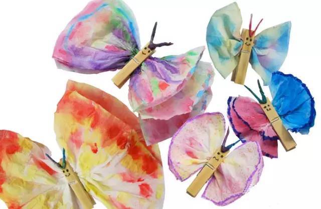 幼儿园手工DIY 餐巾纸蝴蝶制作方法