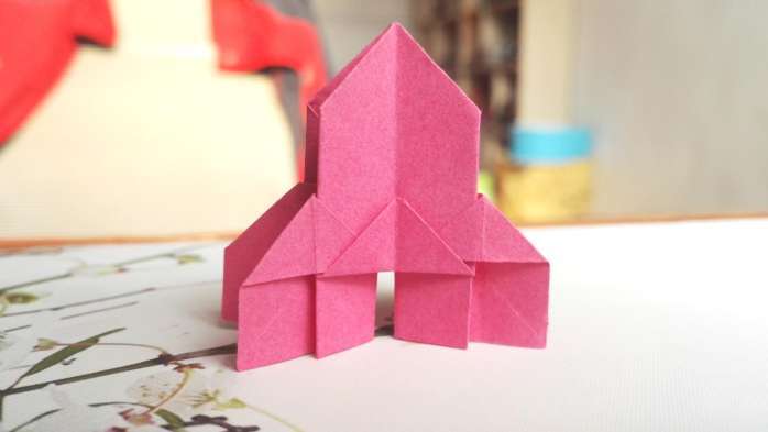 手工折纸教程 教大家做一款简单的折纸教堂