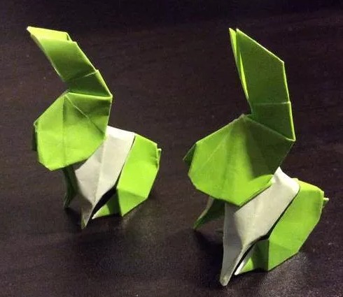 逼真的小兔子折纸图解教程 折纸大全