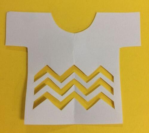 儿童剪纸教程 T恤的剪纸方法
