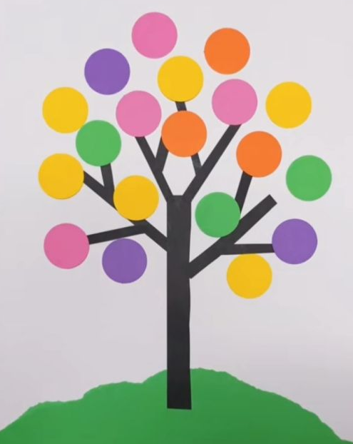 幼儿手工拼贴画之彩色大树做法