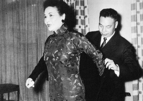 图说蒋介石的第四任妻子宋美龄的后半生