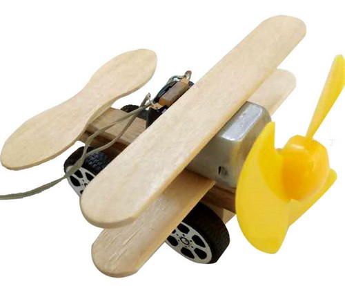 教你制作儿童组装木制小玩具迷你滑翔机的方法