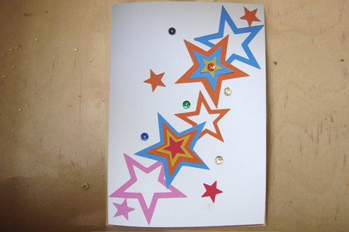 教你用彩纸制作漂亮的儿童手工DIY贺卡的详细步骤