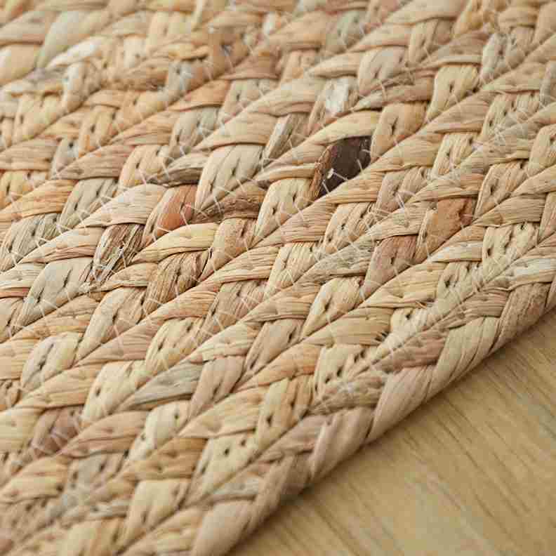 芦苇草手工编织地毯教程 芦苇草手工编织地毯有什么用