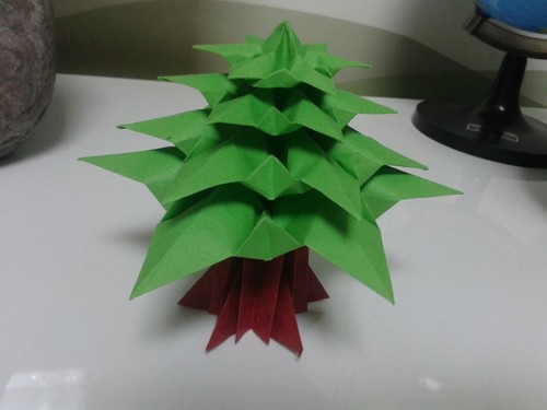 教你折纸圣诞树折纸步骤教程