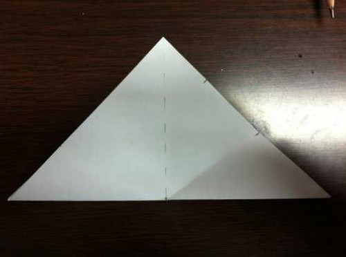 儿童剪纸五角星的折法剪纸步骤图解