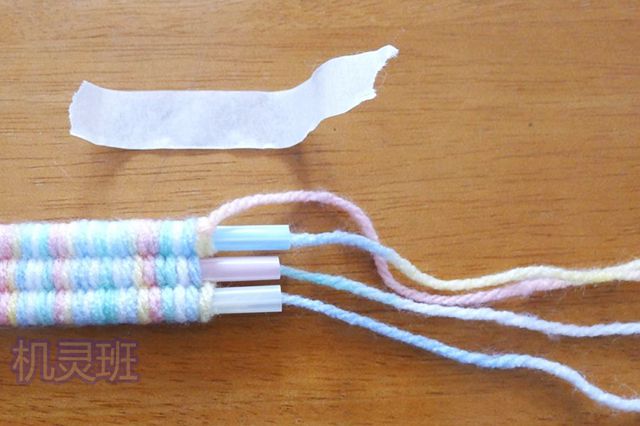 亲子手工：毛线简单编织手链教程(步骤图解)15