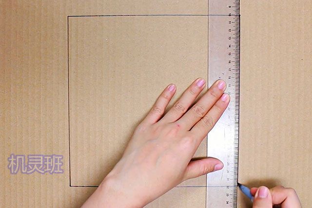 废旧纸箱手工制作：自制儿童平衡游戏玩具(步骤图解)