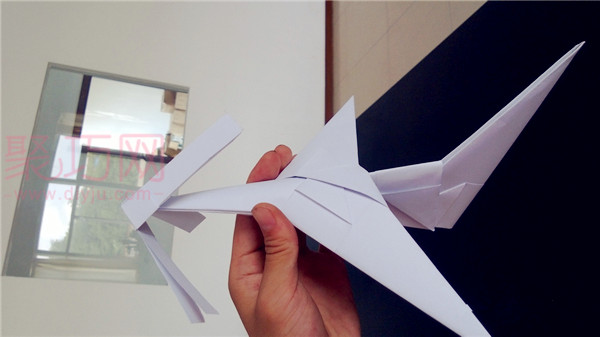 怎样折纸螺旋桨飞机 折纸飞机战斗机