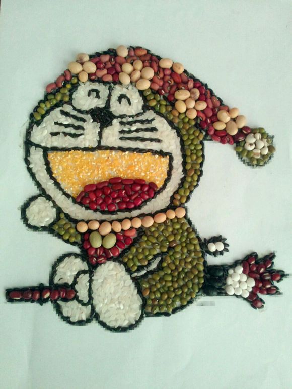 儿童手工制作豆子粘贴画，用豆子DIY创意粘贴萌萌哒机器猫