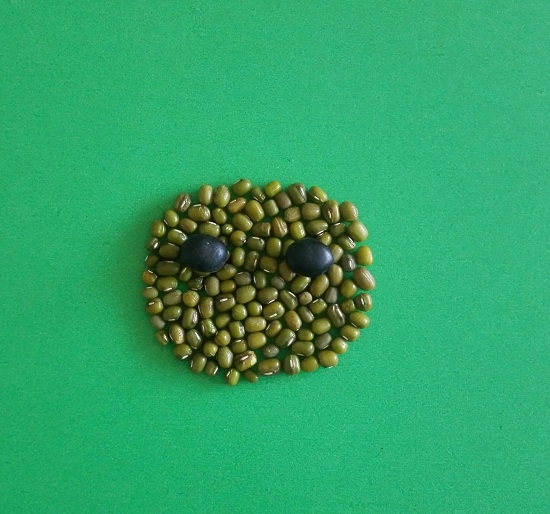 儿童手工制作豆子粘贴画，用豆子DIY创意粘贴可爱的小狗熊