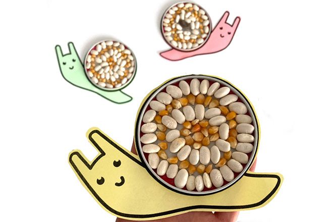 幼儿园秋天手工：种子拼贴画蜗牛(步骤图解)3